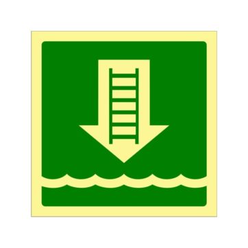 ESCALERA PARA BAJAR AL MAR