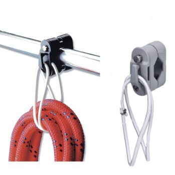 Colgador de cabos en barandilla