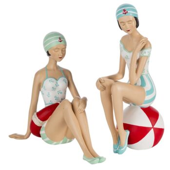 PAREJA DE JÓVENES BAÑISTAS–Alto: 20cm