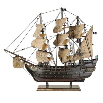 "GALEÓN PIRATA" (XVIII)---Largo: 52 -Alto: 45 cm