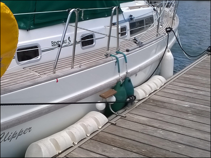 PELDAÑO para embarque con ruedas seguridad