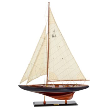 VELERO "ENDEAVOUR” (1934)—Largo: 65- Alto: 93 cm